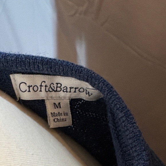 Croft & Barrow Dark Blue Long Sleeve Women's Tee - Picture 2 of 4